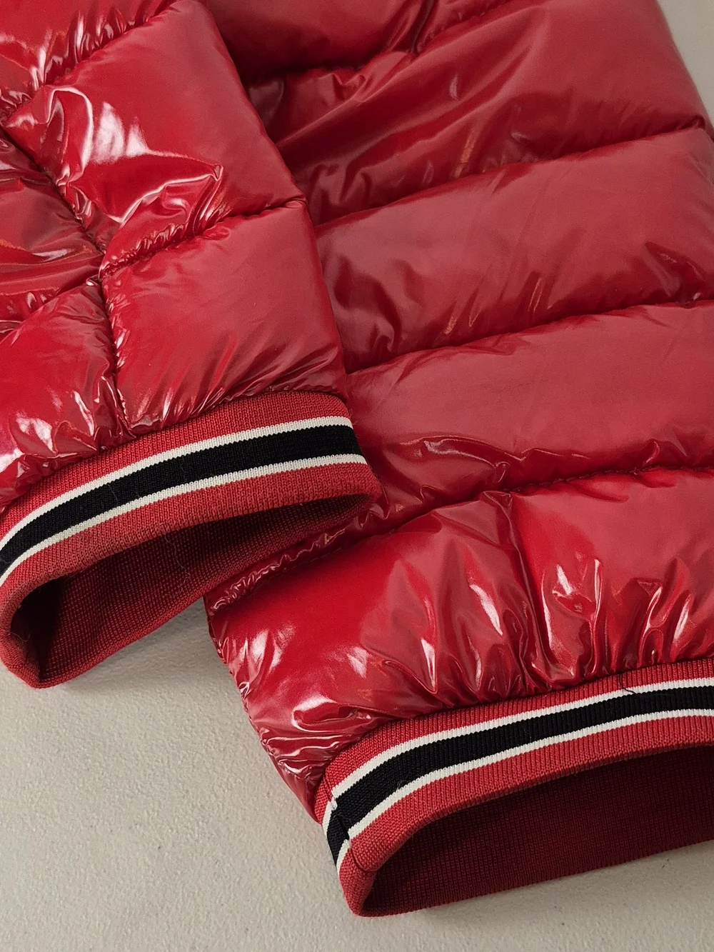 Calvin Klein Men's Hooded Red Super Shine Puffer Jacket - Size XL